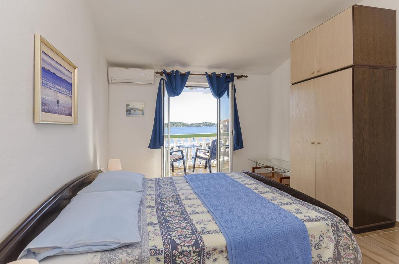 Apartments Nada Seaview 沃迪切 外观 照片